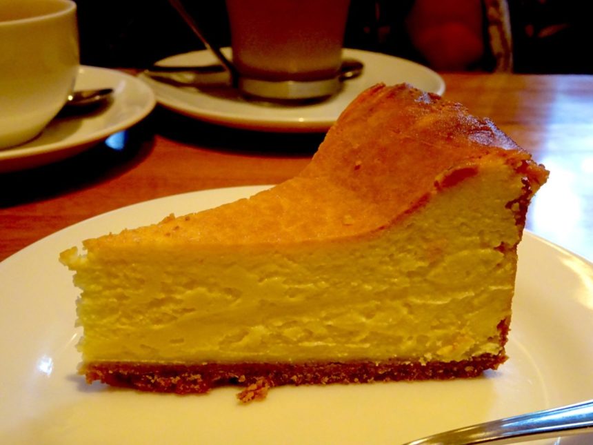 白川公園に面したお洒落カフェ ロフェルのチーズケーキ 伏見 大須観音 おいでよ名古屋の食べ歩きログ