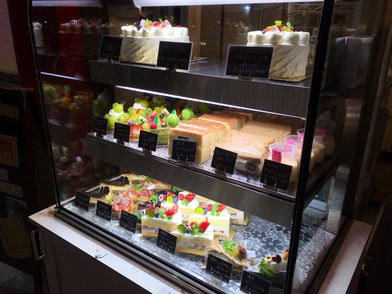 夕方からオープンするご褒美ケーキ シェルシェール 栄 おいでよ名古屋の食べ歩きログ