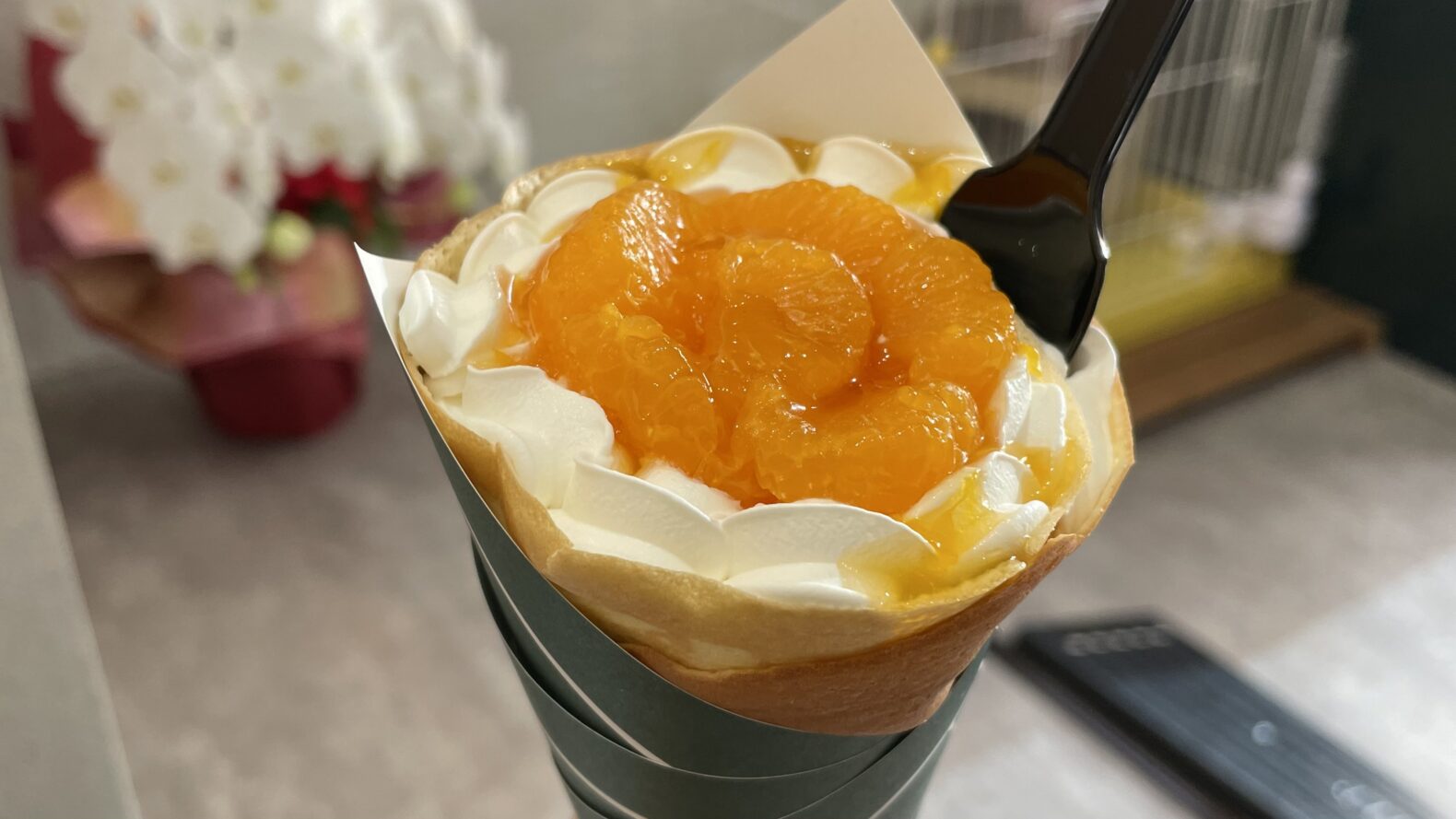 115クレープのたっぷりミカンクレープ【浅間町】 - おいでよ名古屋の