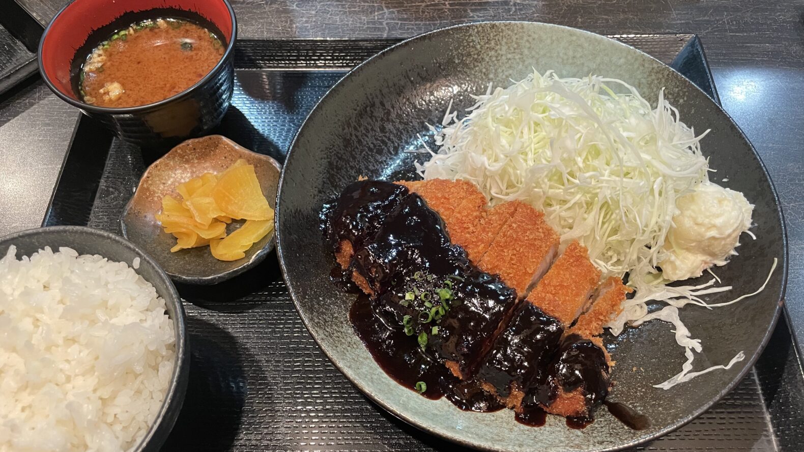 さくとんの味噌かつ定食【桜山】 - おいでよ名古屋の食べ歩きログ