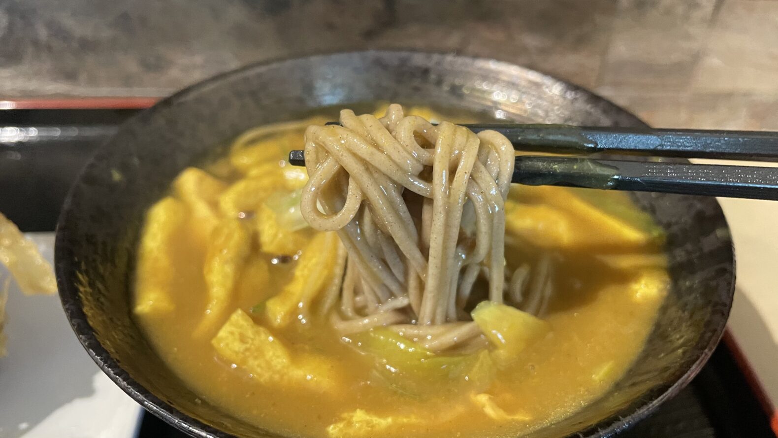 ゼリー１点　名古屋名物３点　蕎麦素麺３点 早朝から楽しめる！三希亭の立喰いカレー蕎麦【名古屋駅前