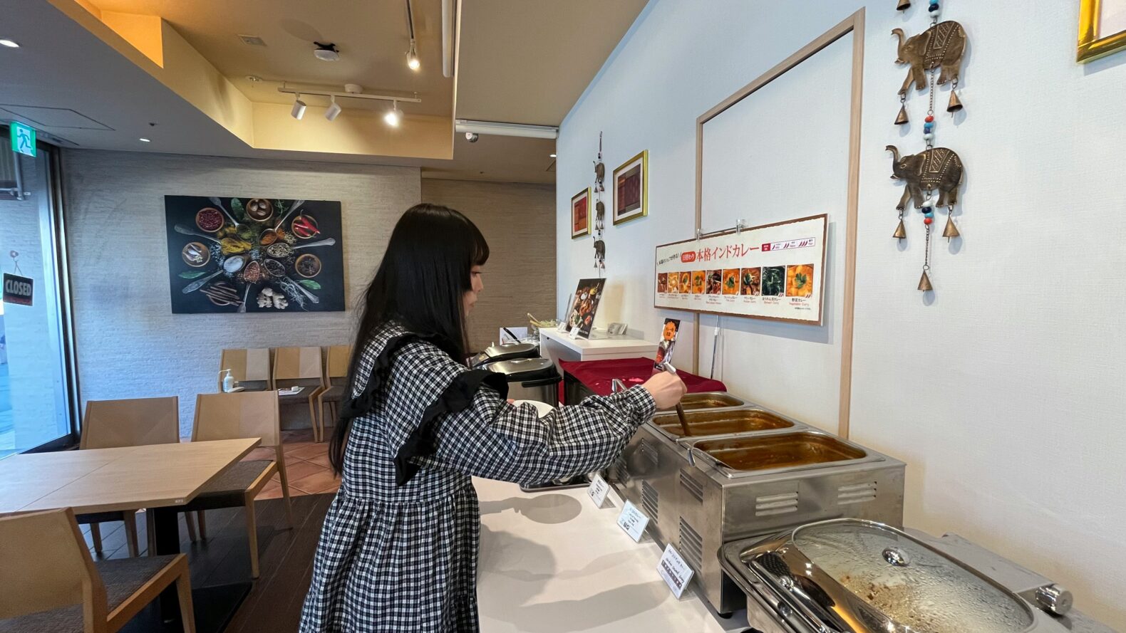 マドラススパイス食べ放題