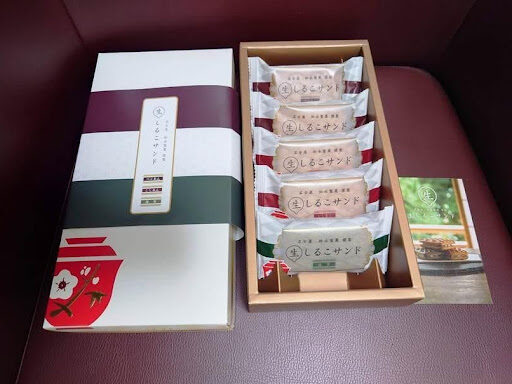 生しるこサンド